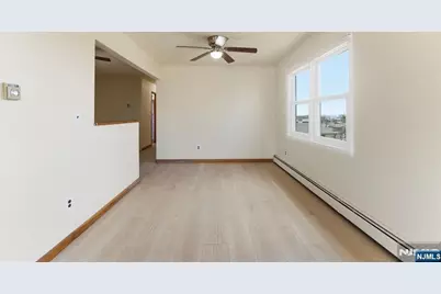 370 Henry Street Apt. 2 #Apt. 2, Fairview, NJ 07022 - Photo 4