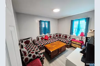 451 Wilson Avenue, Lyndhurst Township, NJ 07071 - Photo 16