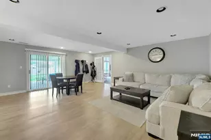 18 Harwood Pl, Wayne, NJ 07470 - Photo 18