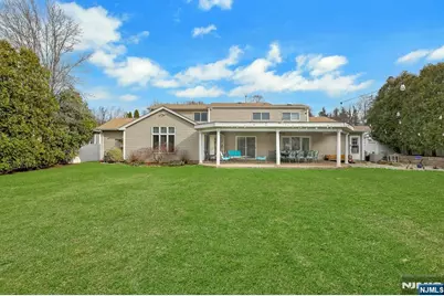 18 Harwood Place, Wayne, NJ 07470 - Photo 10