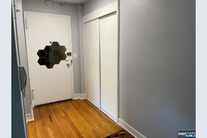 3030 Edwin Avenue 2 A #2 A, Fort Lee, NJ 07024 - Photo 2