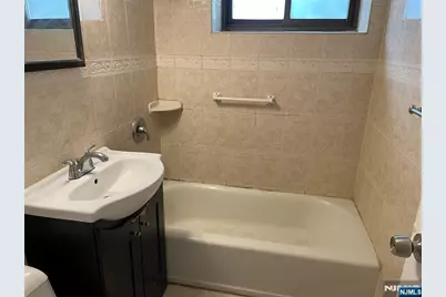 3030 Edwin Avenue 2 A #2 A, Fort Lee, NJ 07024 - Photo 10