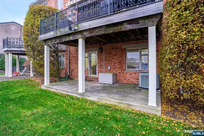 119 Hudson Cove, Edgewater, NJ 07020 - Photo 42