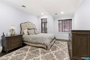 119 Hudson Cove, Edgewater, NJ 07020 - Photo 32