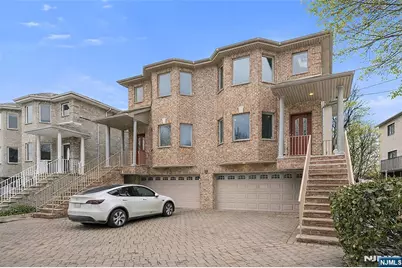 535B Lawn Avenue A #A, Palisades Park, NJ 07650 - Photo 2