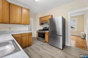 42 Walnut St, Rutherford, NJ 07070 - Photo 10