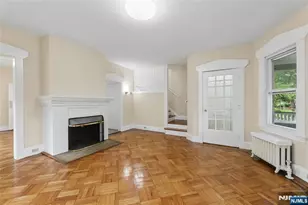 42 Walnut St, Rutherford, NJ 07070 - Photo 6