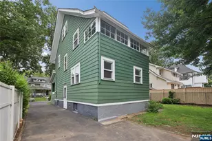42 Walnut St, Rutherford, NJ 07070 - Photo 28