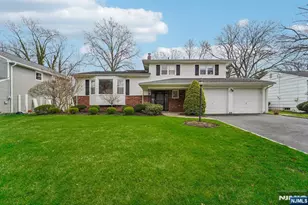 14 Eton Pl, Springfield, NJ 07081 - Photo 1