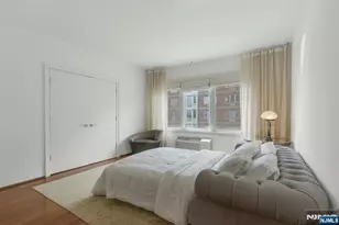 3219 City Pl, Edgewater, NJ 07020 - Photo 16