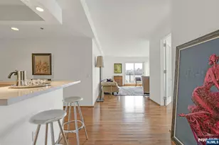 3219 City Pl, Edgewater, NJ 07020 - Photo 6