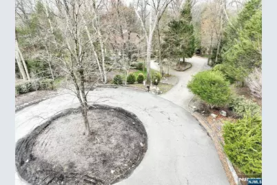 8 Red Rock Trail, Saddle River, NJ 07458 - Photo 46