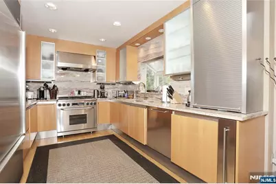 8 Red Rock Trail, Saddle River, NJ 07458 - Photo 22