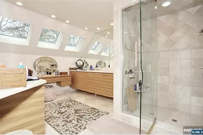 8 Red Rock Trail, Saddle River, NJ 07458 - Photo 34