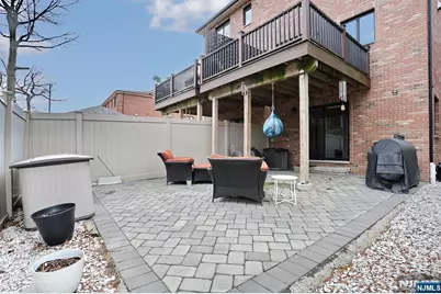 223 Grant Avenue, Cliffside Park, NJ 07010 - Photo 38