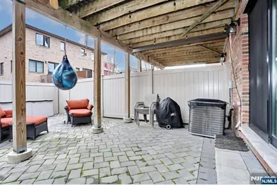 223 Grant Avenue, Cliffside Park, NJ 07010 - Photo 36