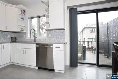 223 Grant Avenue, Cliffside Park, NJ 07010 - Photo 10