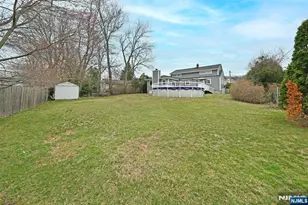217 Sweetbriar Pl, Paramus, NJ 07652 - Photo 2