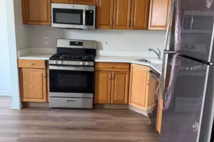 250 Park Ave 1, East Rutherford, NJ 07073 - Photo 4