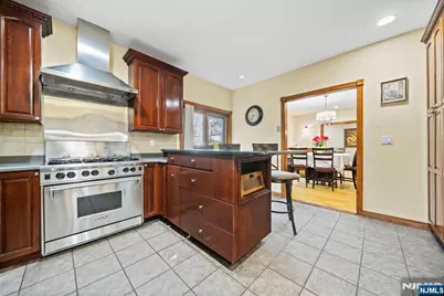 191 Tenafly Road, Tenafly, NJ 07670 - Photo 8