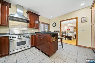 191 Tenafly Rd, Tenafly, NJ 07670 - Photo 8