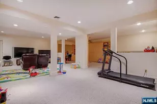 533 W Saddle River Rd, Upper Saddle River, NJ 07458 - Photo 30