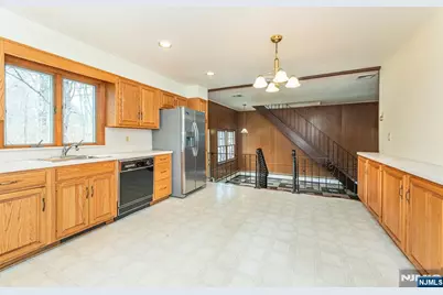 11 Summit Avenue, Montvale, NJ 07645 - Photo 8