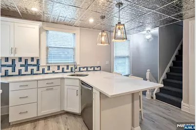 204 Forest Street 2 #2, Montclair, NJ 07042 - Photo 8