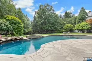 38 Rio Vista Dr, Alpine, NJ 07620 - Photo 32