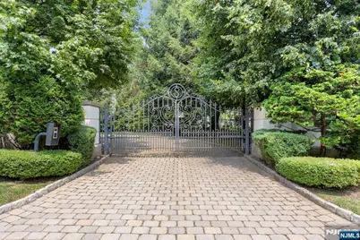 38 Rio Vista Drive, Alpine, NJ 07620 - Photo 2