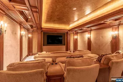 38 Rio Vista Drive, Alpine, NJ 07620 - Photo 26