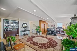 800 Palisade Ave 23B, Fort Lee, NJ 07024 - Photo 6