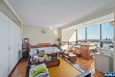 800 Palisade Avenue 23B #23B, Fort Lee, NJ 07024 - Photo 16