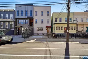 364 New York Ave 1, Jersey City, NJ 07307 - Photo 16