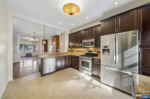 364 New York Ave 1, Jersey City, NJ 07307 - Photo 6