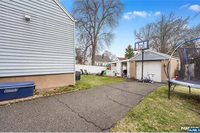 183 Ames Avenue, Bergenfield, NJ 07621 - Photo 26