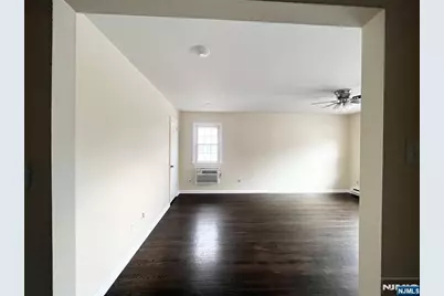 297 Union Avenue 4 #4, Rutherford, NJ 07070 - Photo 18