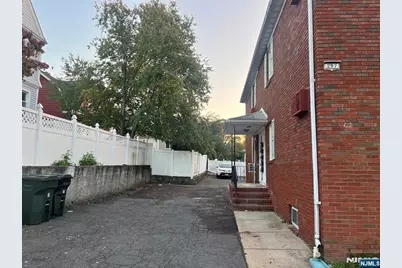 297 Union Avenue 4 #4, Rutherford, NJ 07070 - Photo 2
