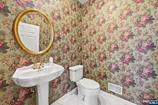 61 Canada Goose Dr, Hackettstown, NJ 07840 - Photo 16