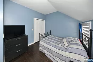 53 Barbour St, Haledon, NJ 07508 - Photo 16