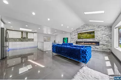 13 Munsey Road, Emerson, NJ 07630 - Photo 4