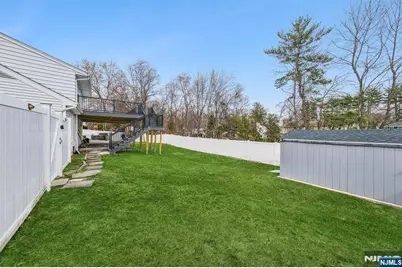 13 Munsey Road, Emerson, NJ 07630 - Photo 34