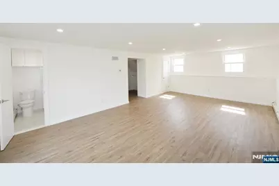 269 Columbia Terrace, Paramus, NJ 07652 - Photo 22