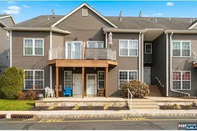 20 Midland 3C #3C, Kearny, NJ 07032 - Photo 2