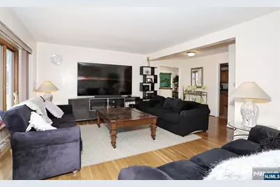 383 Congress Street, New Milford, NJ 07646 - Photo 10