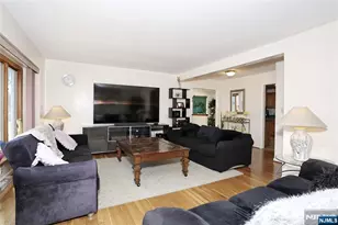 383 Congress St, New Milford, NJ 07646 - Photo 10