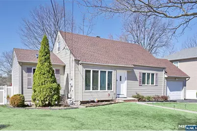 383 Congress Street, New Milford, NJ 07646 - Photo 2