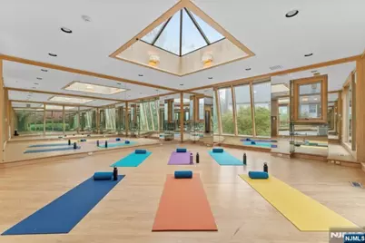 8 Stanton Road, Tenafly, NJ 07670 - Photo 24