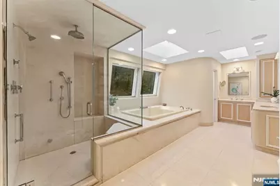 8 Stanton Road, Tenafly, NJ 07670 - Photo 16