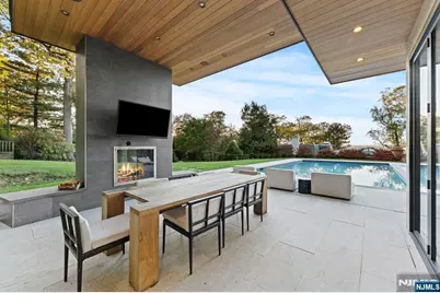 8 Stanton Road, Tenafly, NJ 07670 - Photo 4